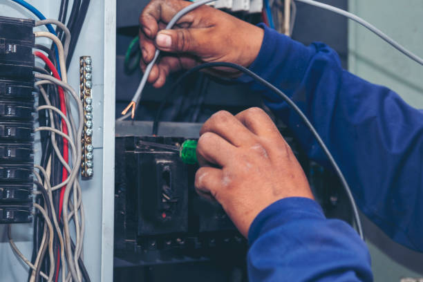 Best Residential Electrician Services  in Dravosburg, PA