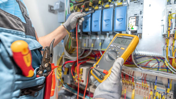 Best Electrical Contractors for Businesses  in Dravosburg, PA
